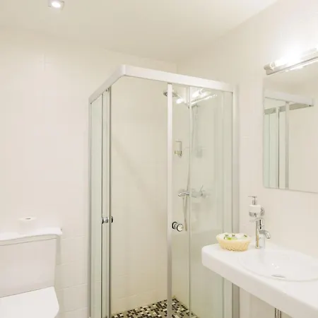 Manor Hotell Saka
