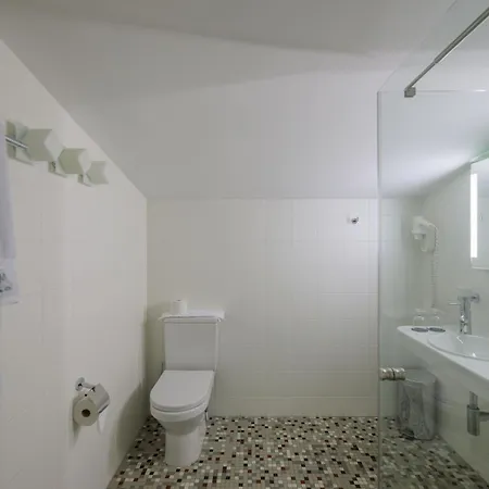 Manor 3* Сака