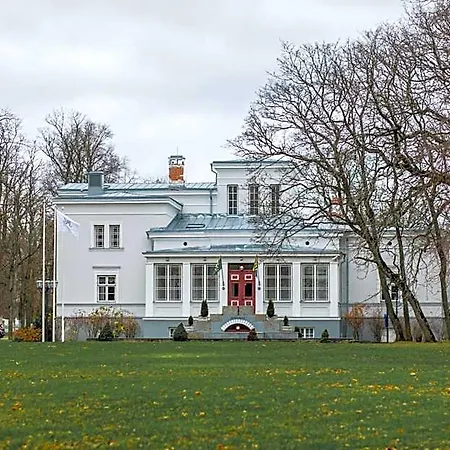 Hotel Manor 3*