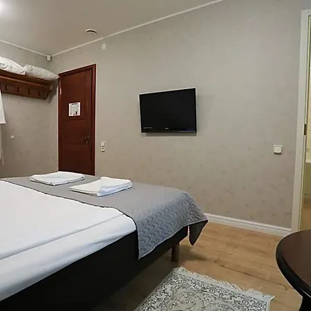 Manor Hotel Saka