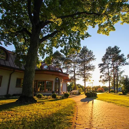 Hotel Manor Saka