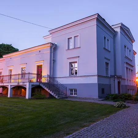 Hotell Manor Saka
