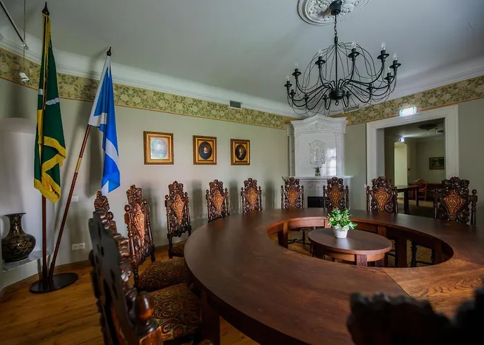 Ξενοδοχείο Manor